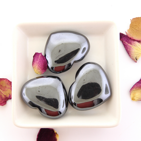 Heart Palm Stones - Hematite