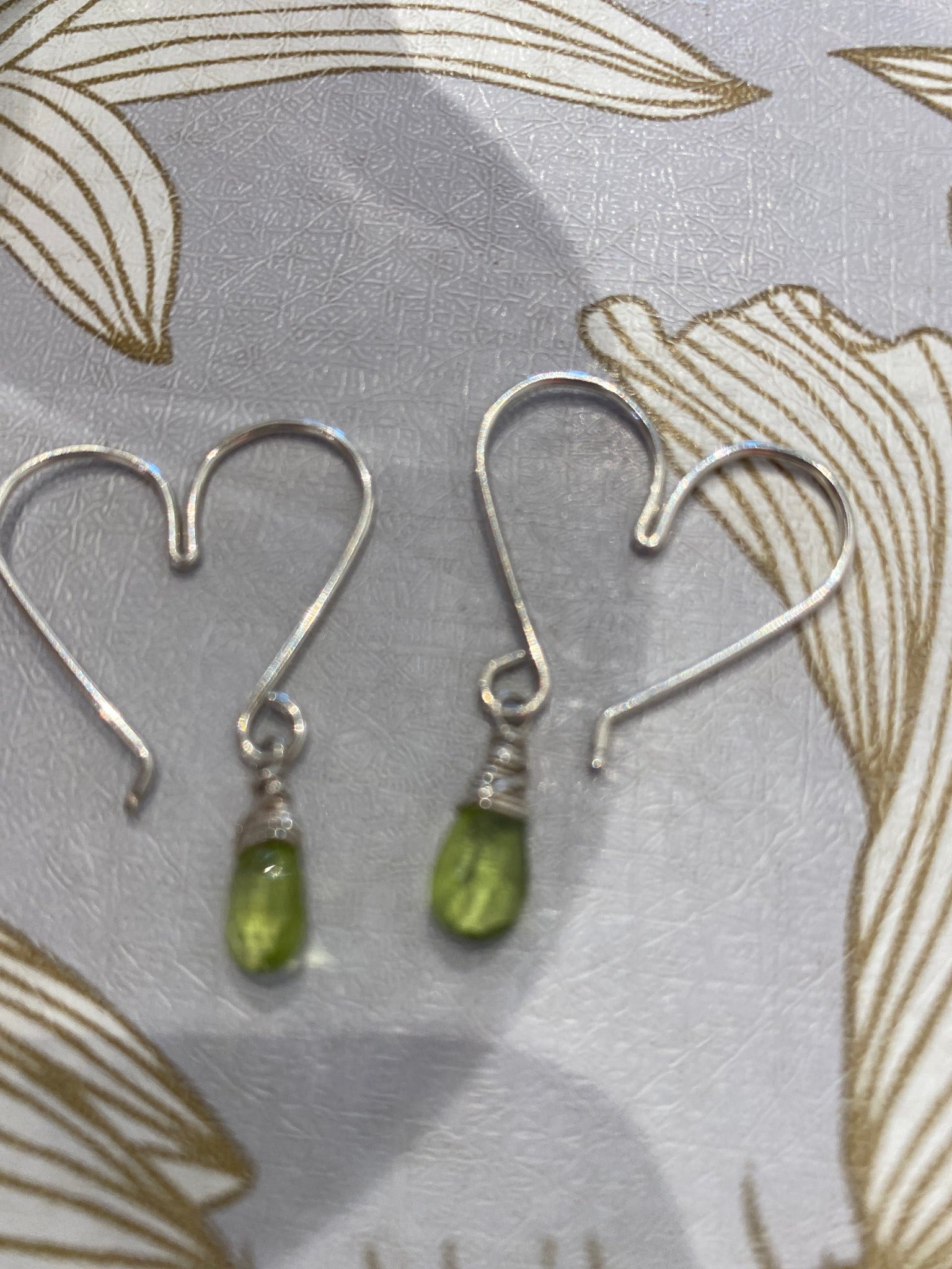 Heart Hoops Silver Small - Peridot