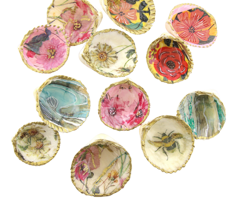 Small Ring Holder Shell